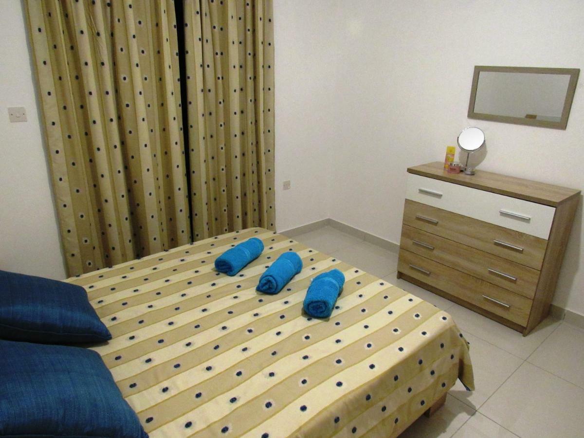 No8 @ Seabreeze Court Apartamento Mellieha Exterior foto